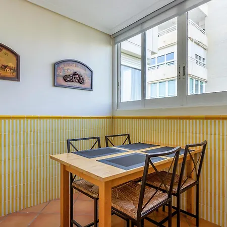 Lovely Apartment In Alacant With Wifi Alicante Exterior photo