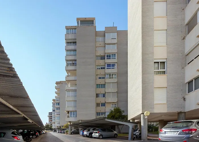 Lovely Apartment In Alacant With Wifi