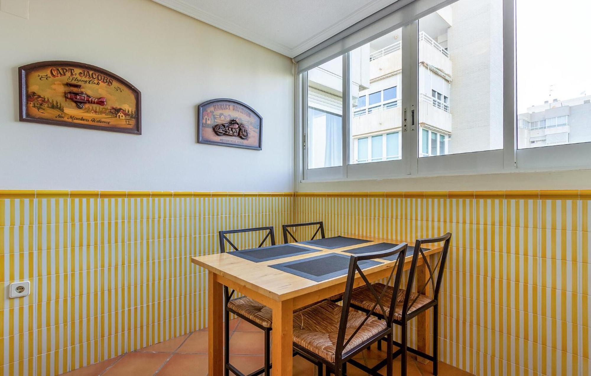 Lovely In Alacant With Wifi Appartement Alicante